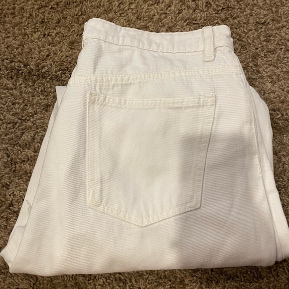 Zara White Jeans - Picture 2 of 3